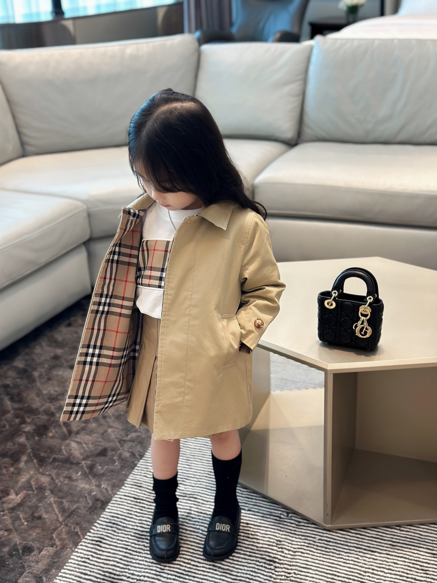 博柏利 Burberry 高级成衣风衣外套及大衣服饰 #B05CE9B7 3