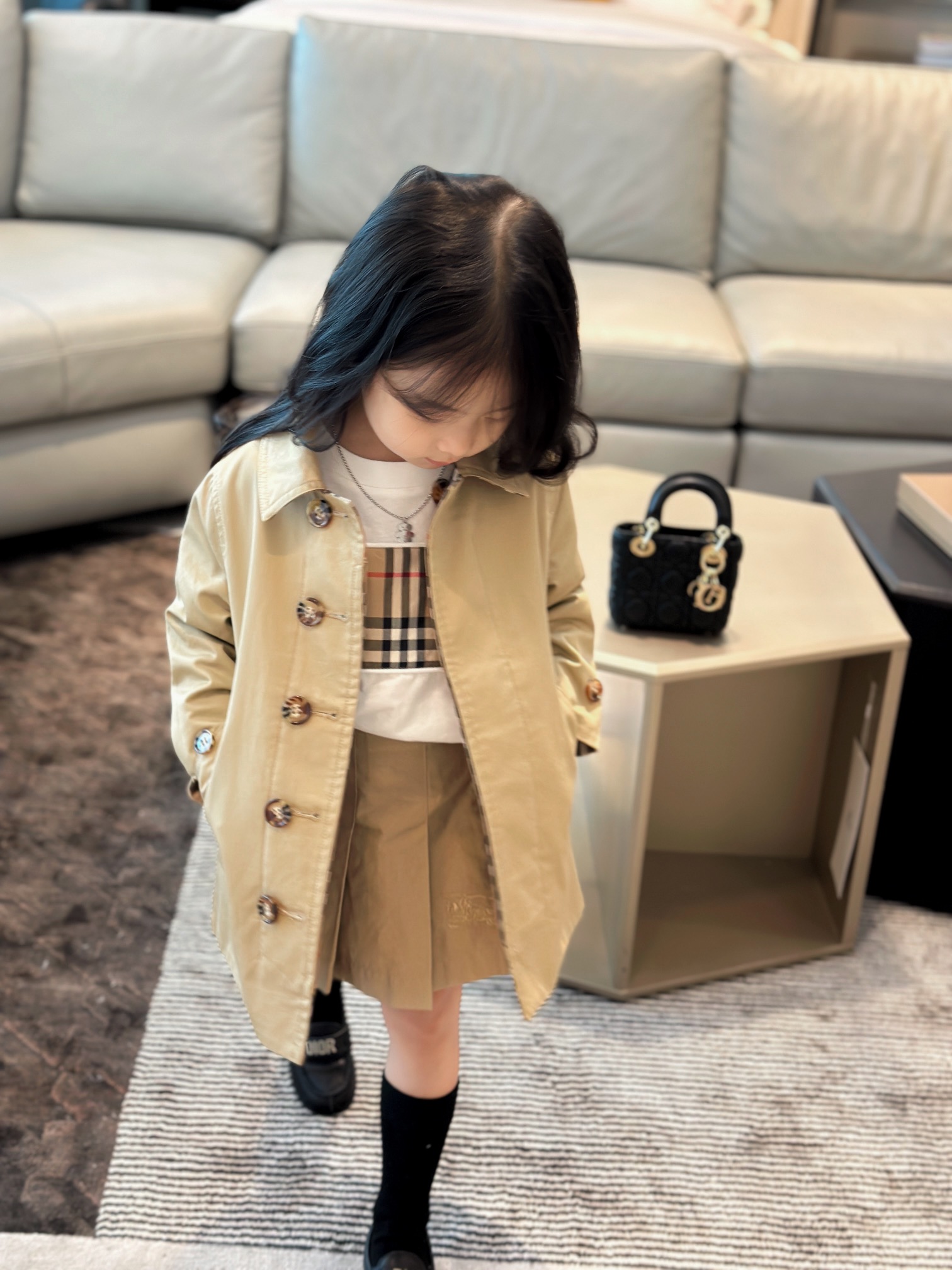 博柏利 Burberry 高级成衣风衣外套及大衣服饰 #B05CE9B7 4