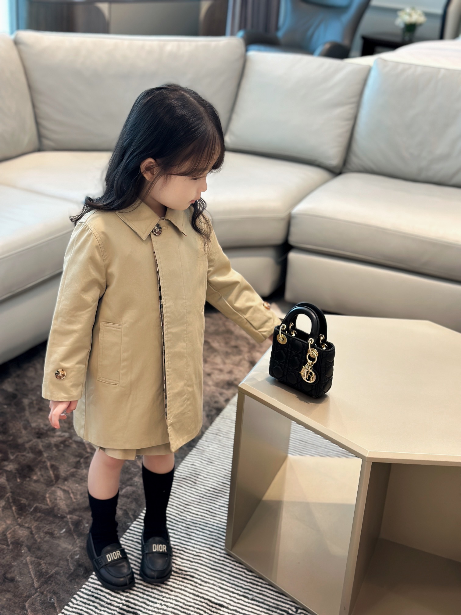 博柏利 Burberry 高级成衣风衣外套及大衣服饰 #B05CE9B7 6
