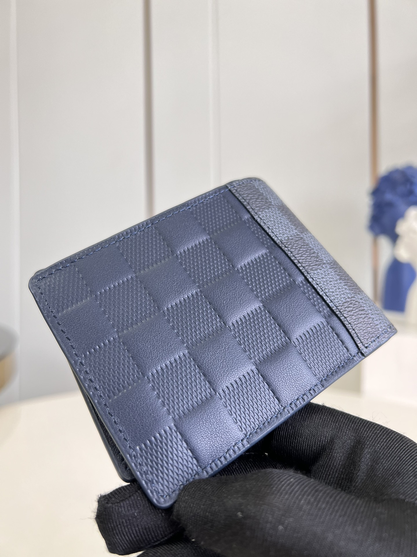 the Slender Wallet features a sleek silhouette that exudes timeless - Bag 2