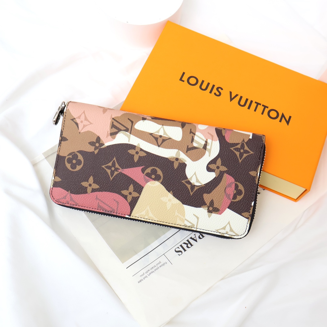 Leather long zipper wallet card slots