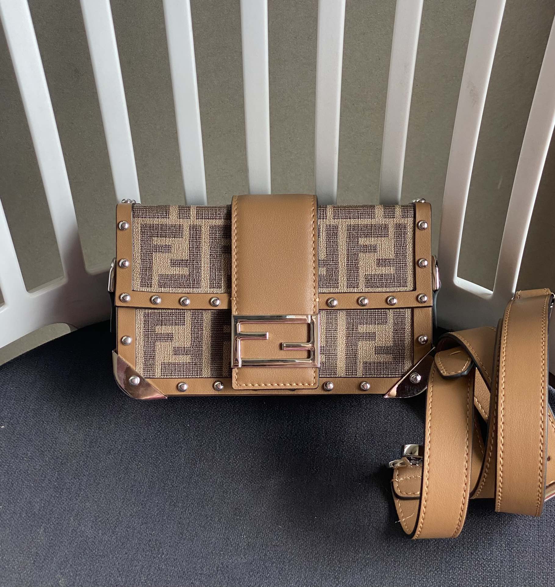 Fendi Single picture: