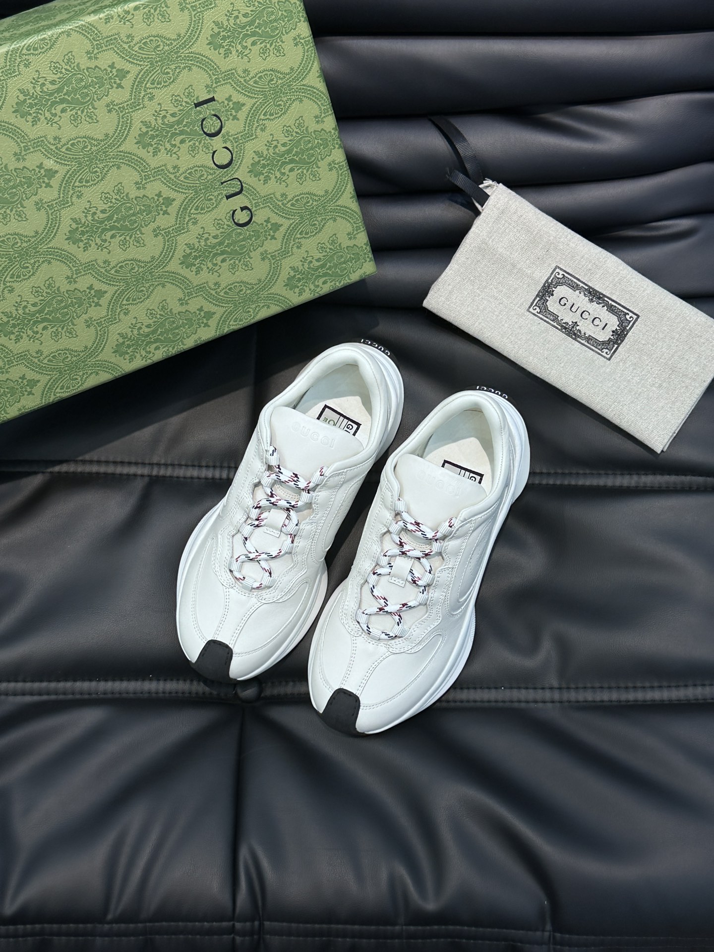 Gucci Shoes Sneakers Unisex Fashion Sweatpants