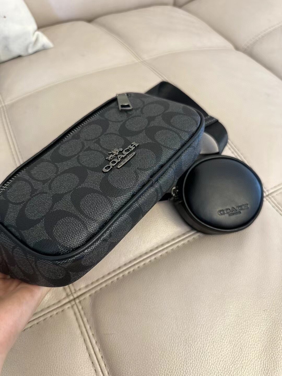 Coach COACH/蔻驰 CJ506黑花 CJ507纯黑 奥莱男士 标志ELIAS多功能胸包 腰包
