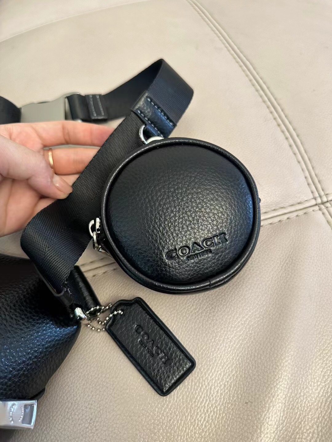 Coach COACH/蔻驰 CJ506黑花 CJ507纯黑 奥莱男士 标志ELIAS多功能胸包 腰包