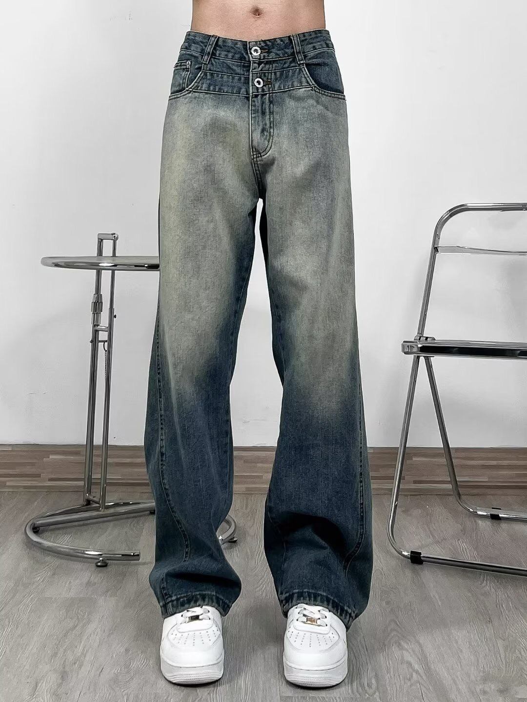 Fashionable High-Tech Water-Resistant Jeans for All Body Types - 图片 9