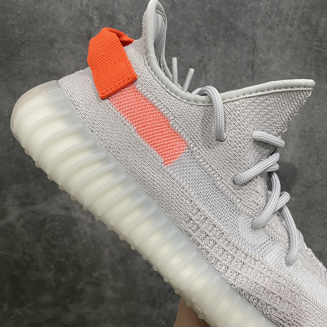 纯原版本Yeezy350V2尾灯FX