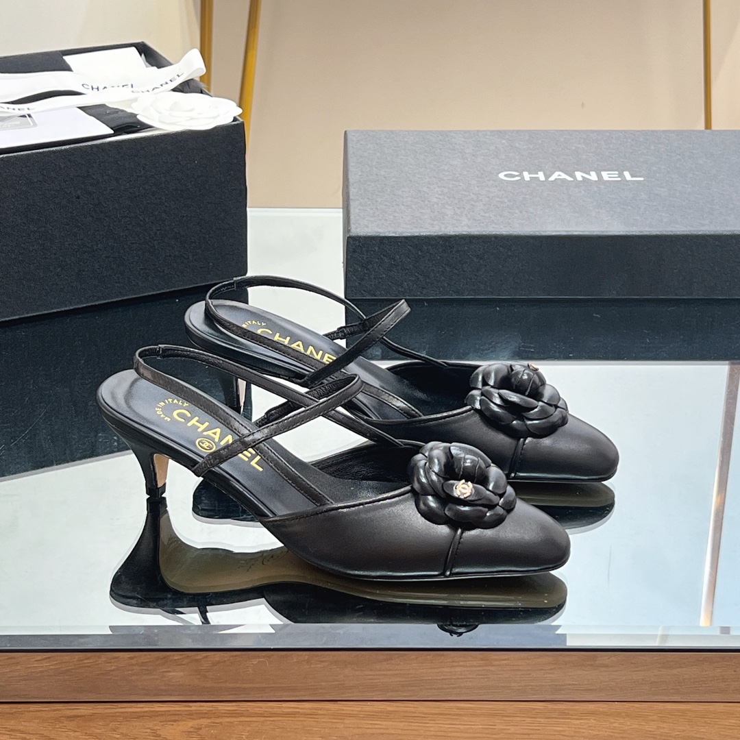 Chanel Chaussures Sandales Genuine Leather Peau de mouton