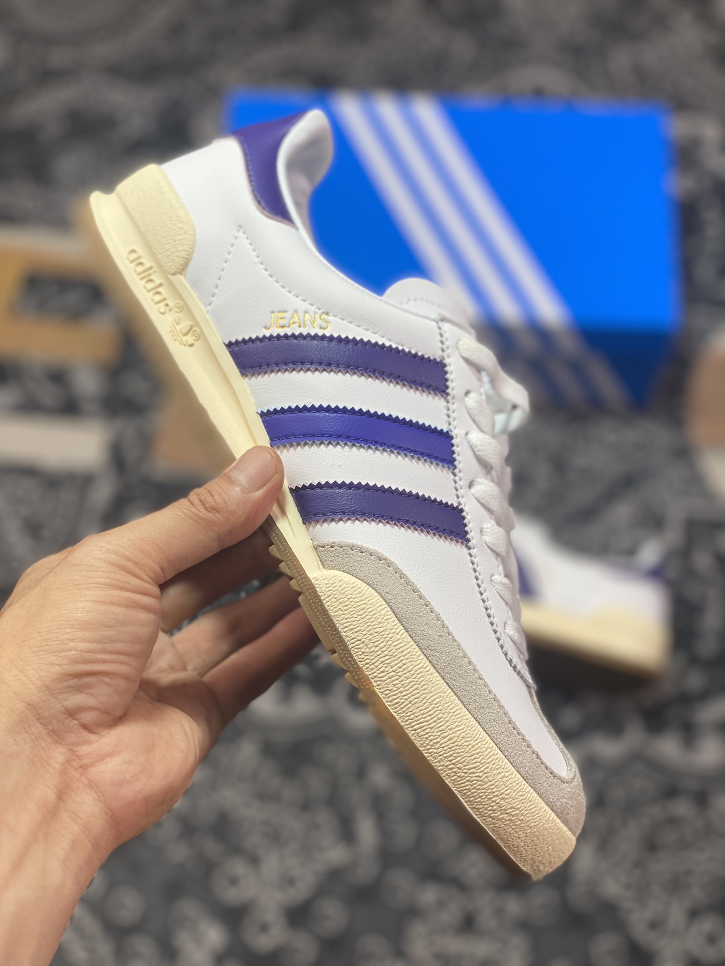 Adidas Originals Jeans Low Jones series low-top retro jogging shoes ”leather white light gray grape purple” GW5753