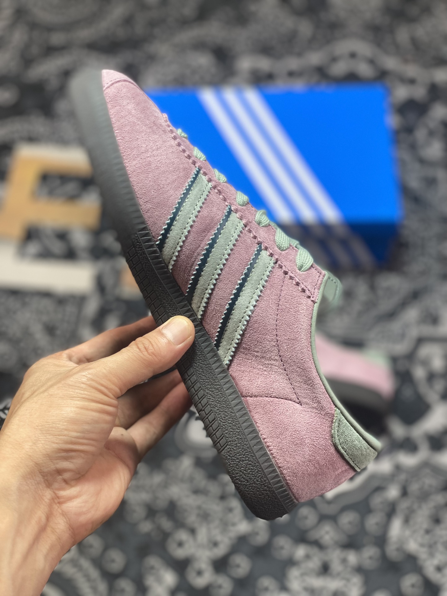 Adidas Originals State Series IL classic sneakers ”suede light pink gray raw rubber gray bottom” ID2784