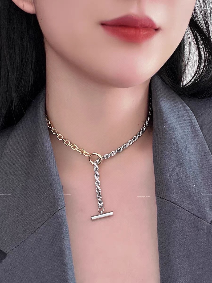 보테가베네타 디자인 목걸이 상세 이미지 4