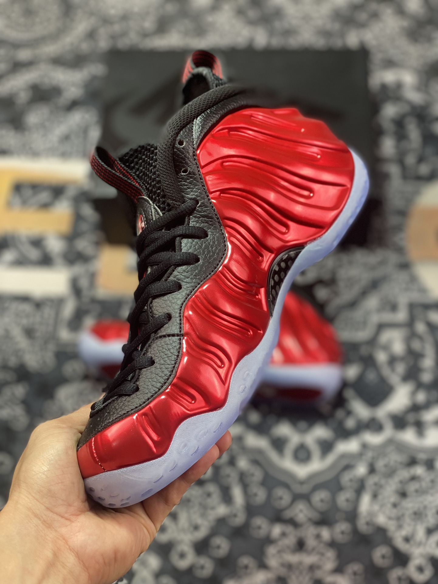 Nike Air Foamposite One Red Spray DZ2545-600