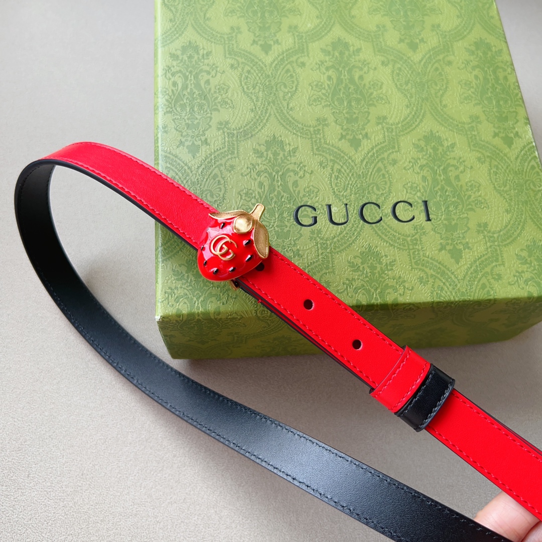 经典设计经Gucci视角焕新演绎与醒