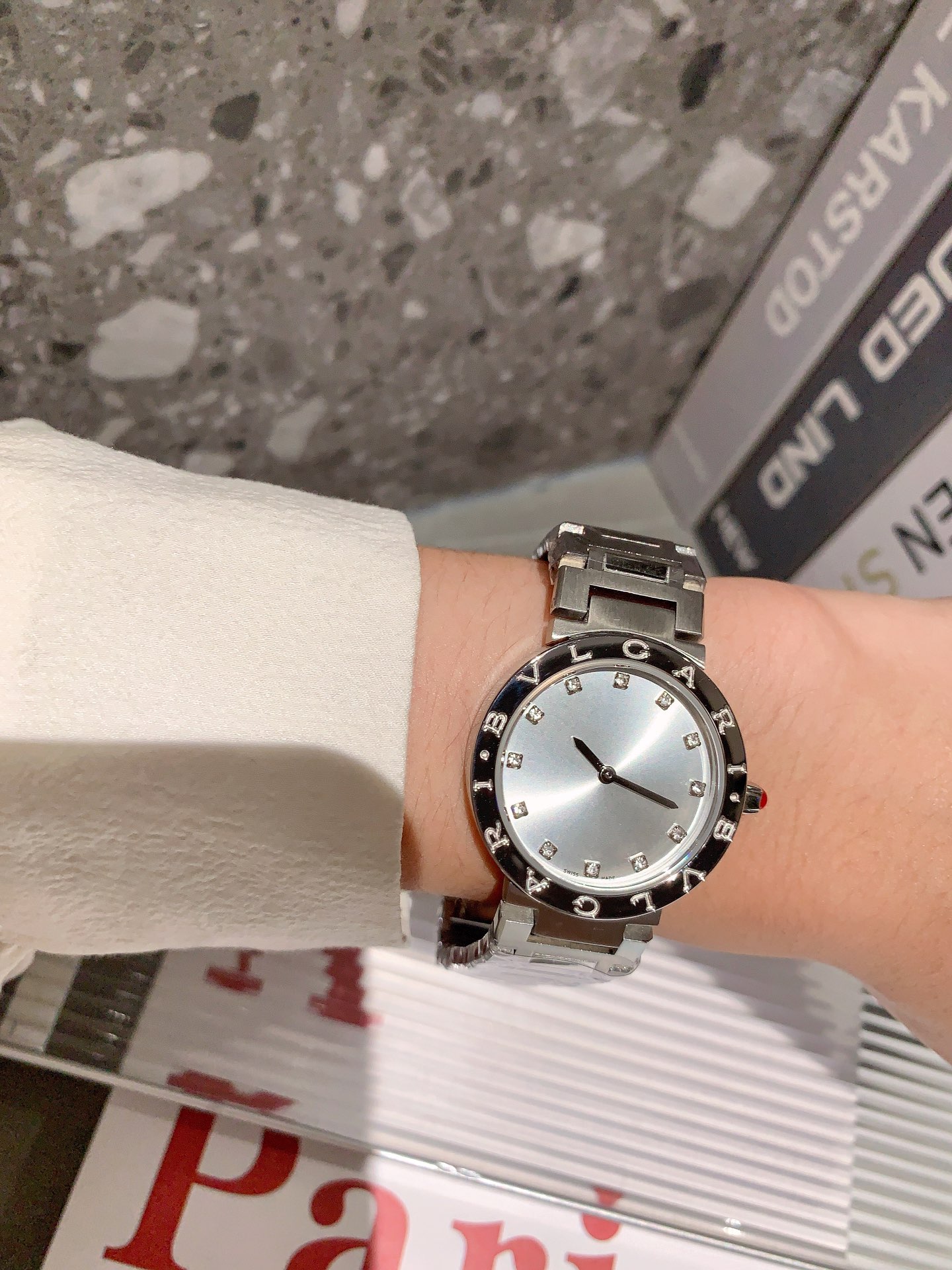 BVLGARI New Bv Boglician Wristwatch: Unique Design with Diamonds and Solar-Radiation Trails - 图片 9