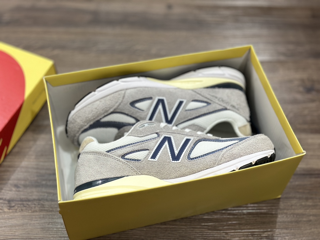 New Balance NB990 series high-end American retro casual running shoes U990TA4