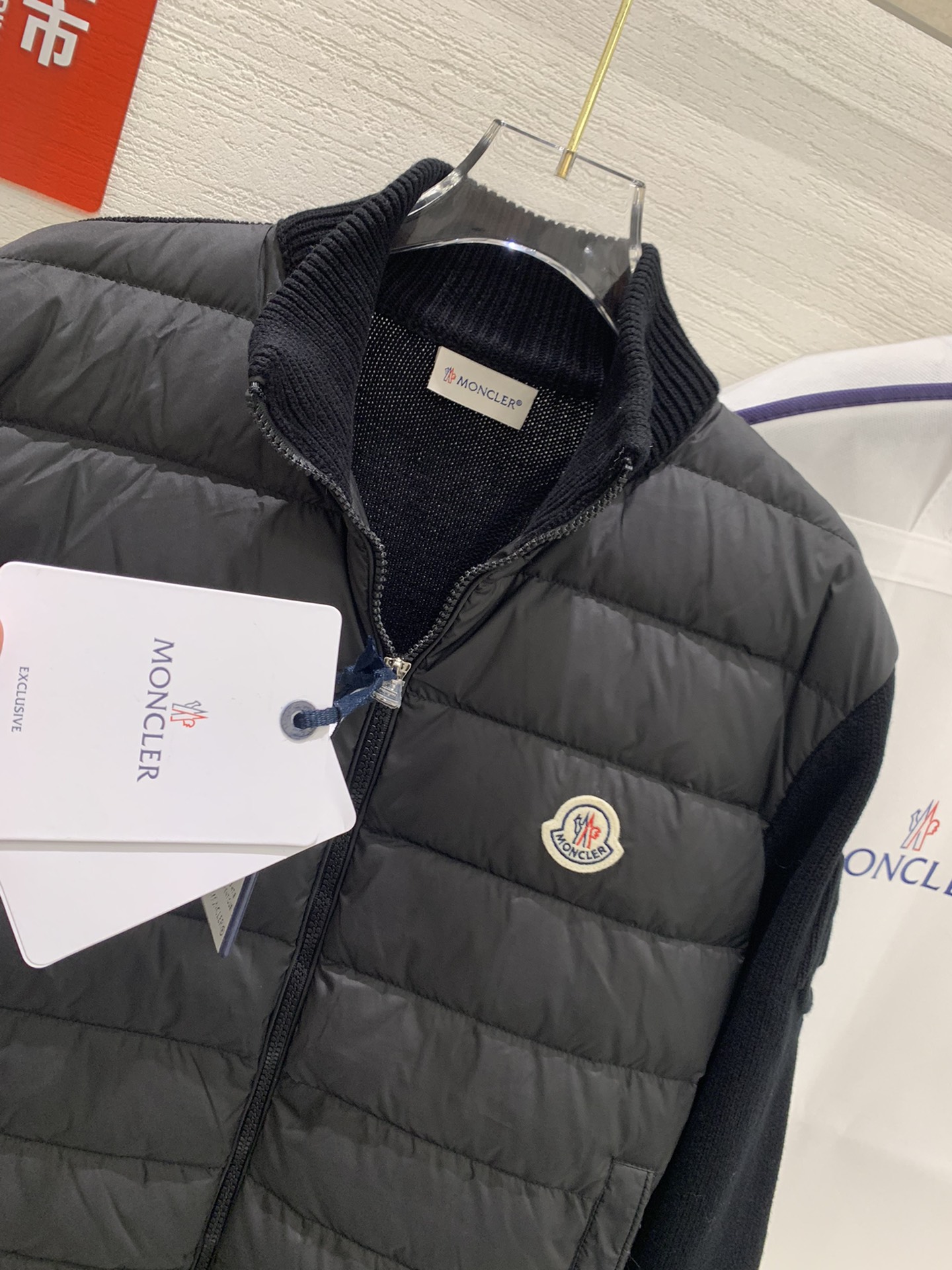 Moncler 盟可睐 S 纯色Logo贴标拼接绗缝羽绒服实物挂拍图0-1-2-3