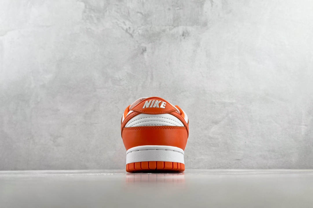  特价  
Nike Dunk Low Syracuse 白橙拼接

货号：CU1726 101
尺码：
