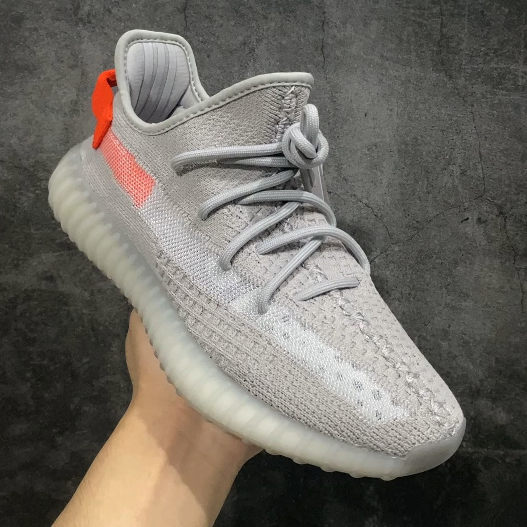 纯原版本Yeezy350V2尾灯FX