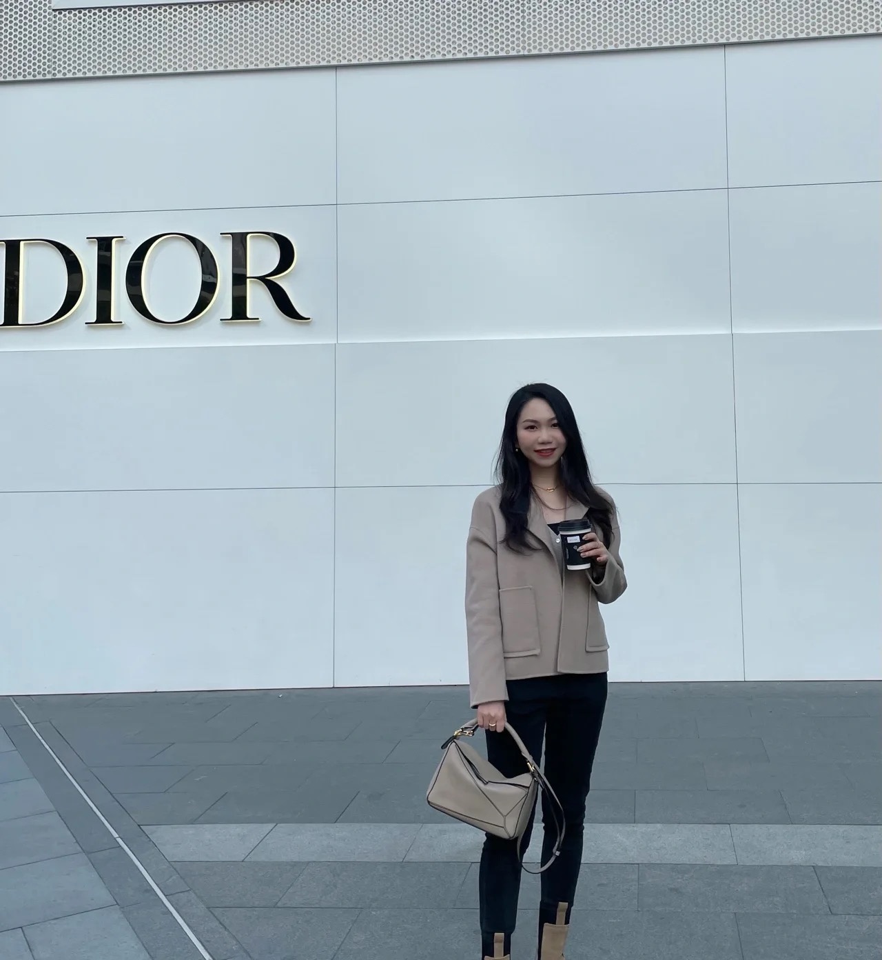 NO:193262,New practice: uzzle sand color, 100 years of classic, geometric bag 24cm small19860909新做法 小号uzzle沙色 万年经典,几何包24cm小号,Bag