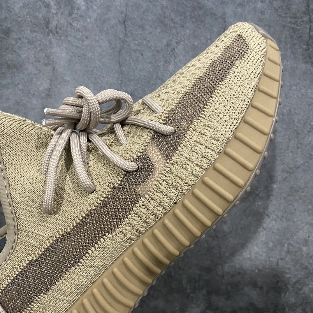 LW version of Yeezy350 V2 Earth FX9033 Market first tier