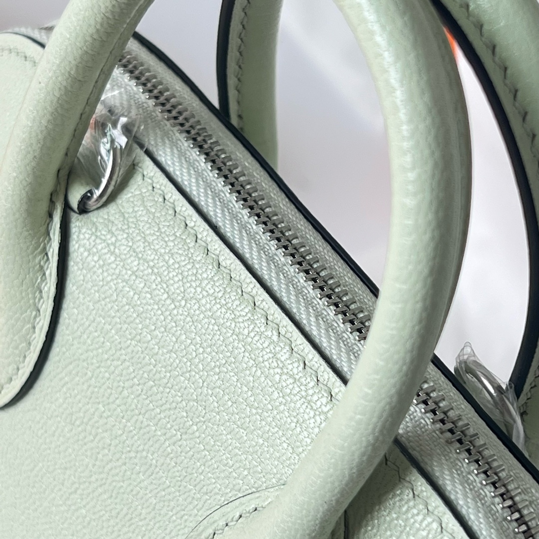 Hermès Hermes entry-level Mini bolide 20cm chevre imported goatskin