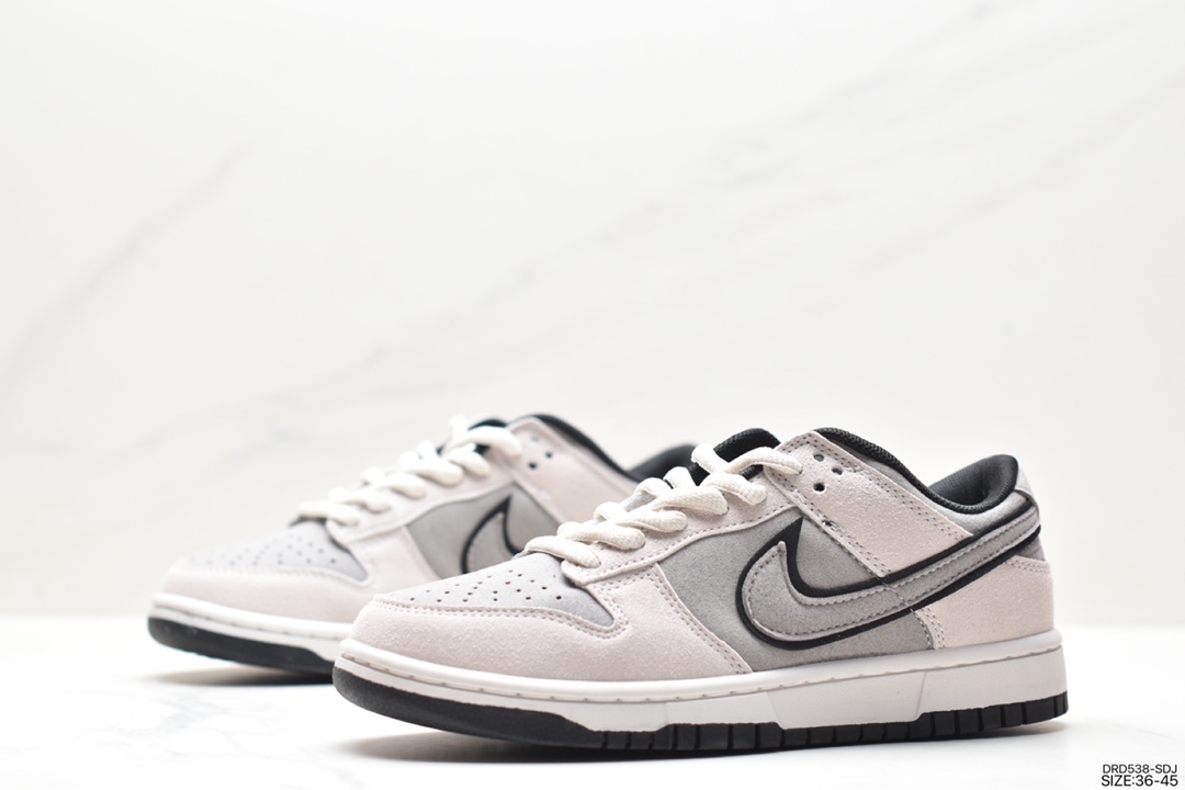 Nike SB Zoom Dunk Low Sneakers DD3357-100