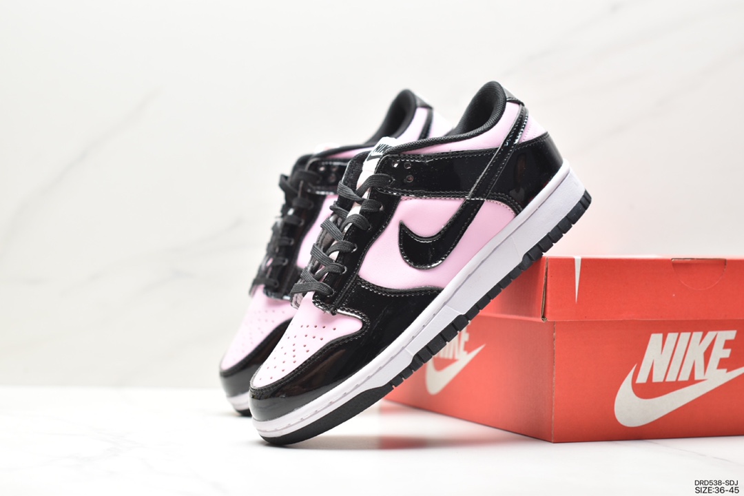 Nike SB Zoom Dunk Low Sneakers DD3357-100