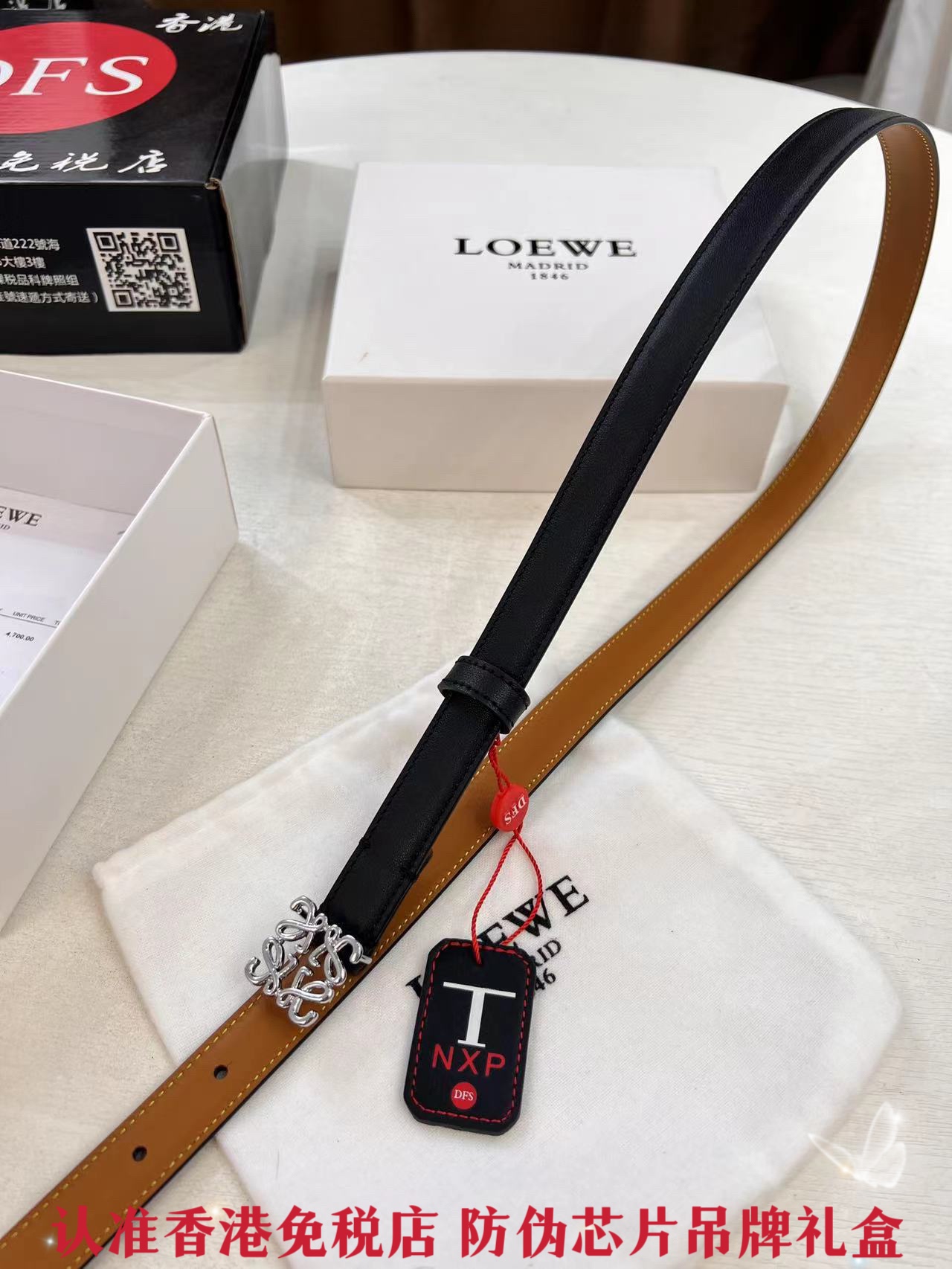 罗意威 logo精钢五金 电镀抛光工艺 爆款女神 原厂代工出品 小牛皮 耐磨耐用性强 手工蜡线缝制