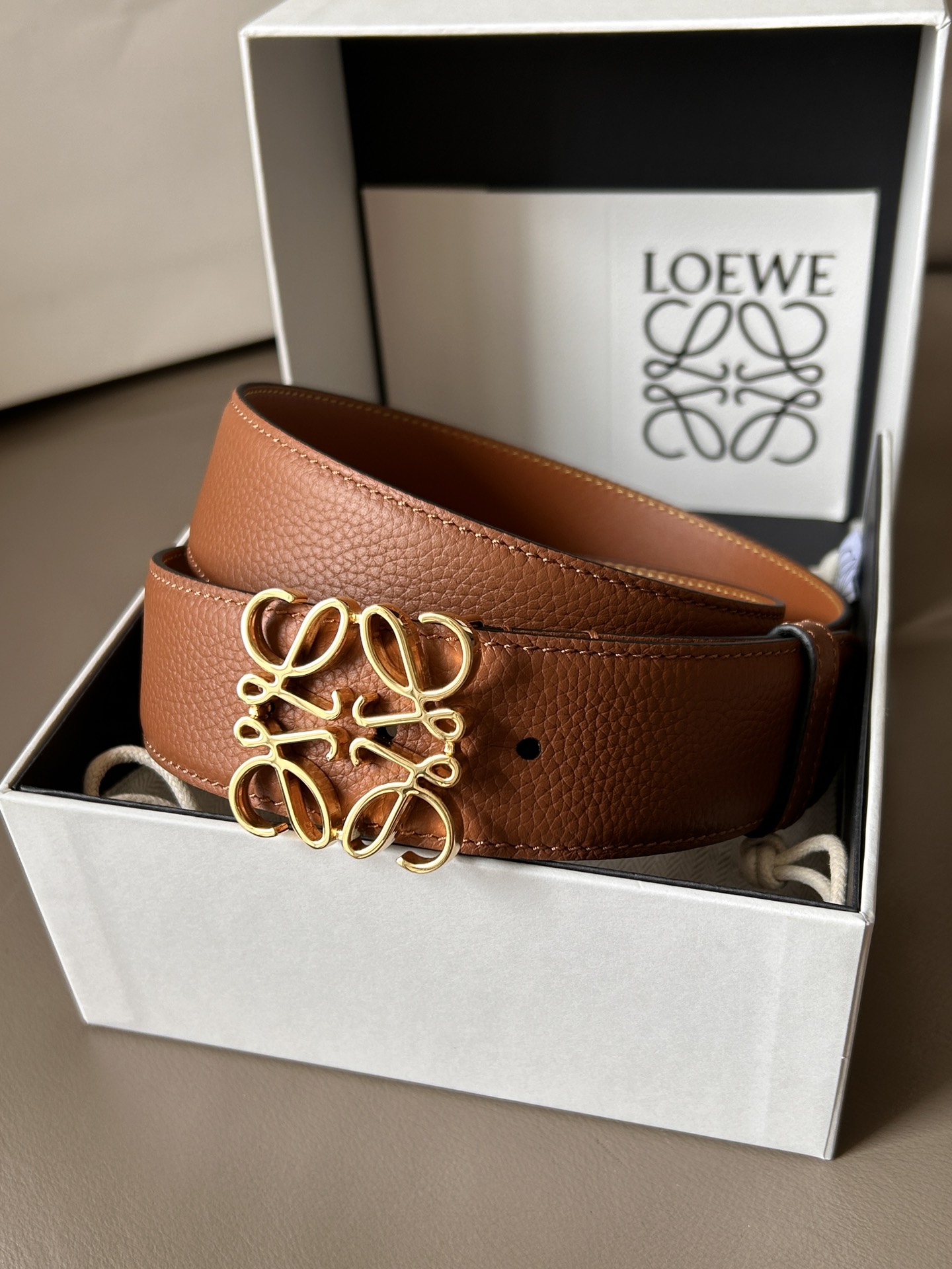 LOEWE罗意威专柜新款男士休闲腰带