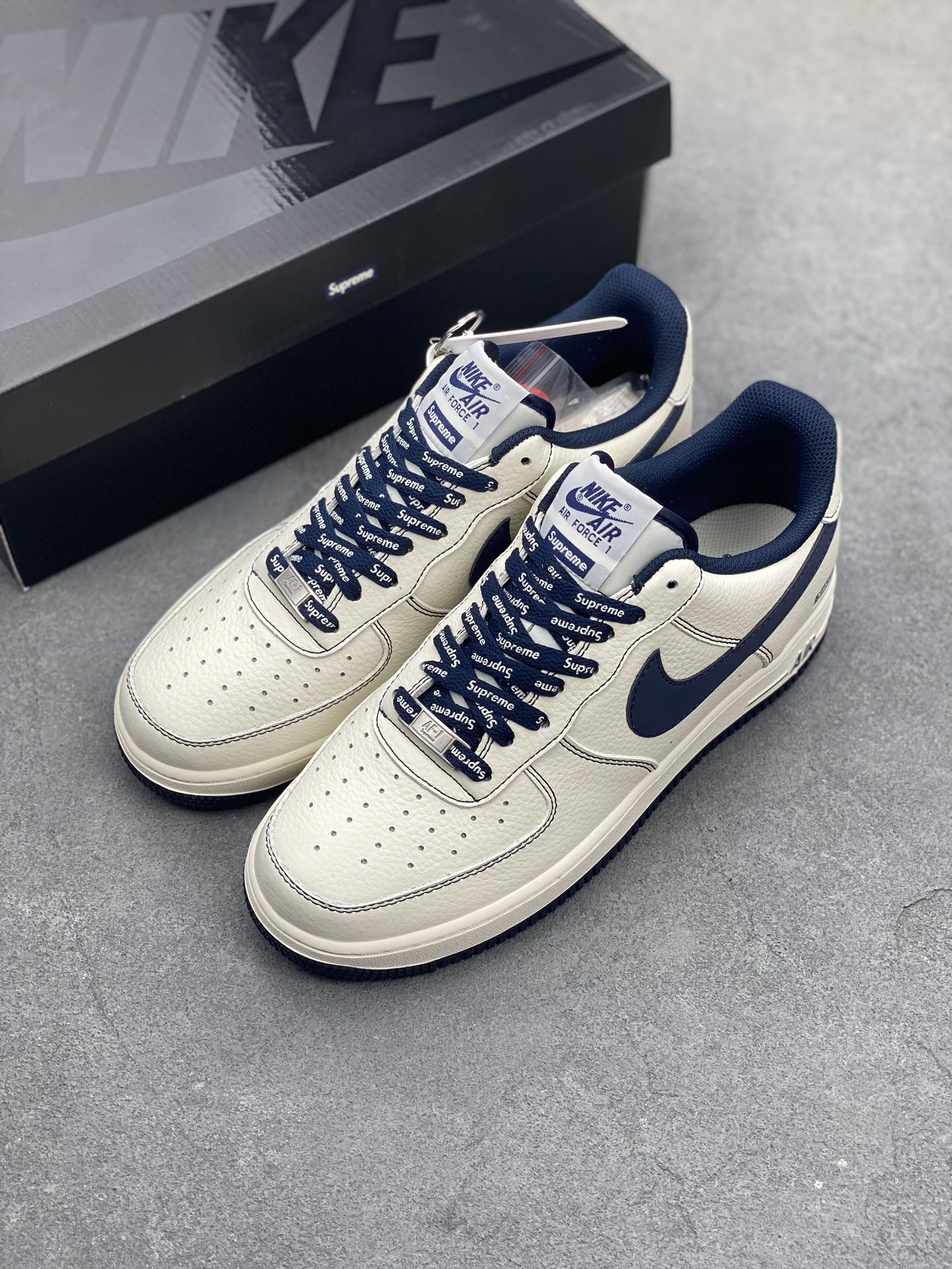 Nike Air Force 1 '07 Low 'Supreme' Deep Blue Limited Edition Sneakers 9 i1690825424 1686 7