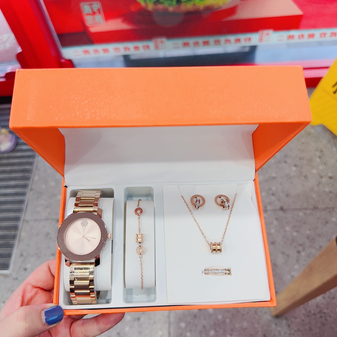 Steel Belt Watch with Stone Core: MOVADO Movantoport Classic Stone, Double-Buttoned Butterfly, Unisex, 36mm Surface