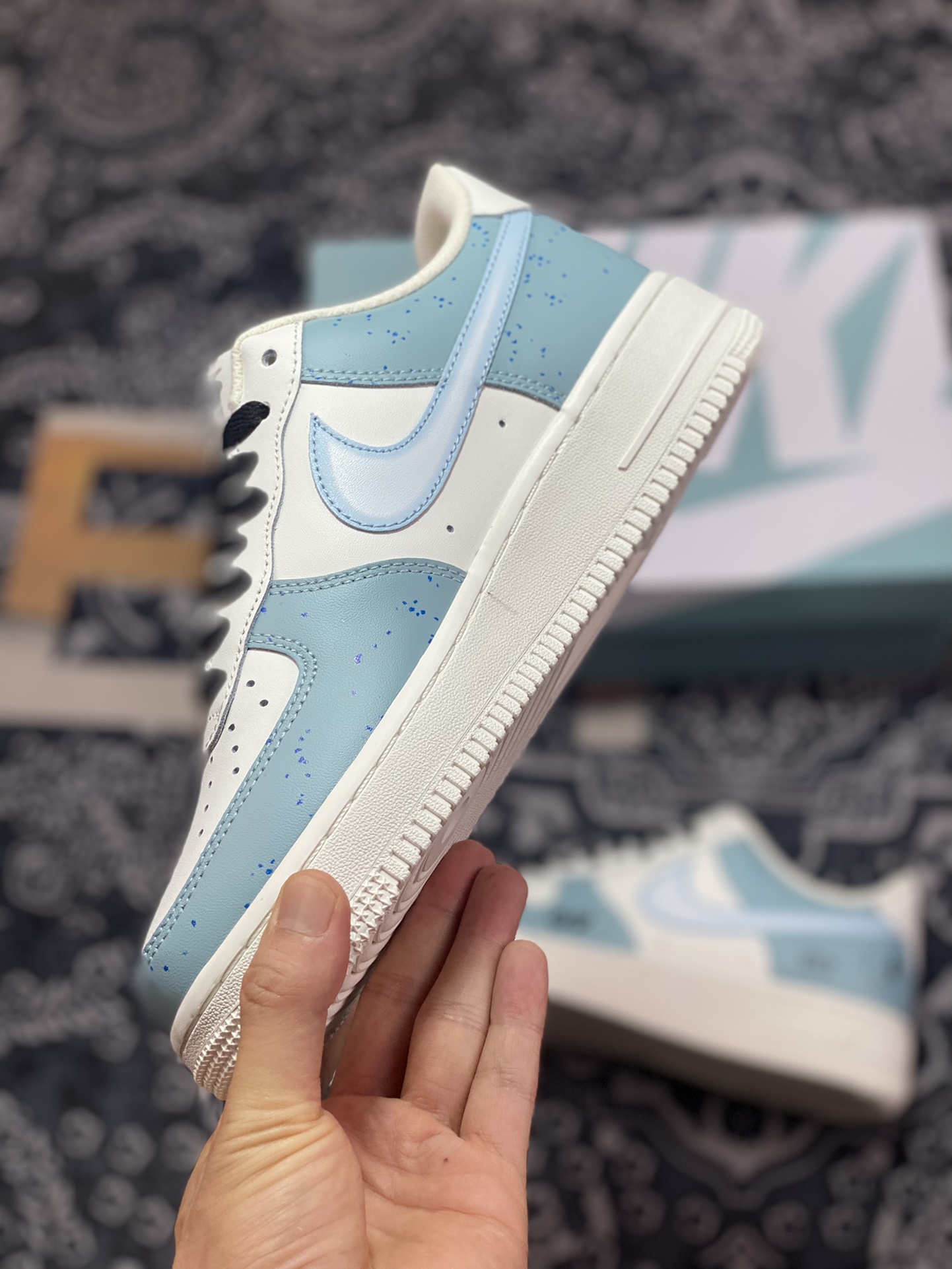 240  Air Force 1 ‘07 Low 鲁班涂鸦 CW2568-033