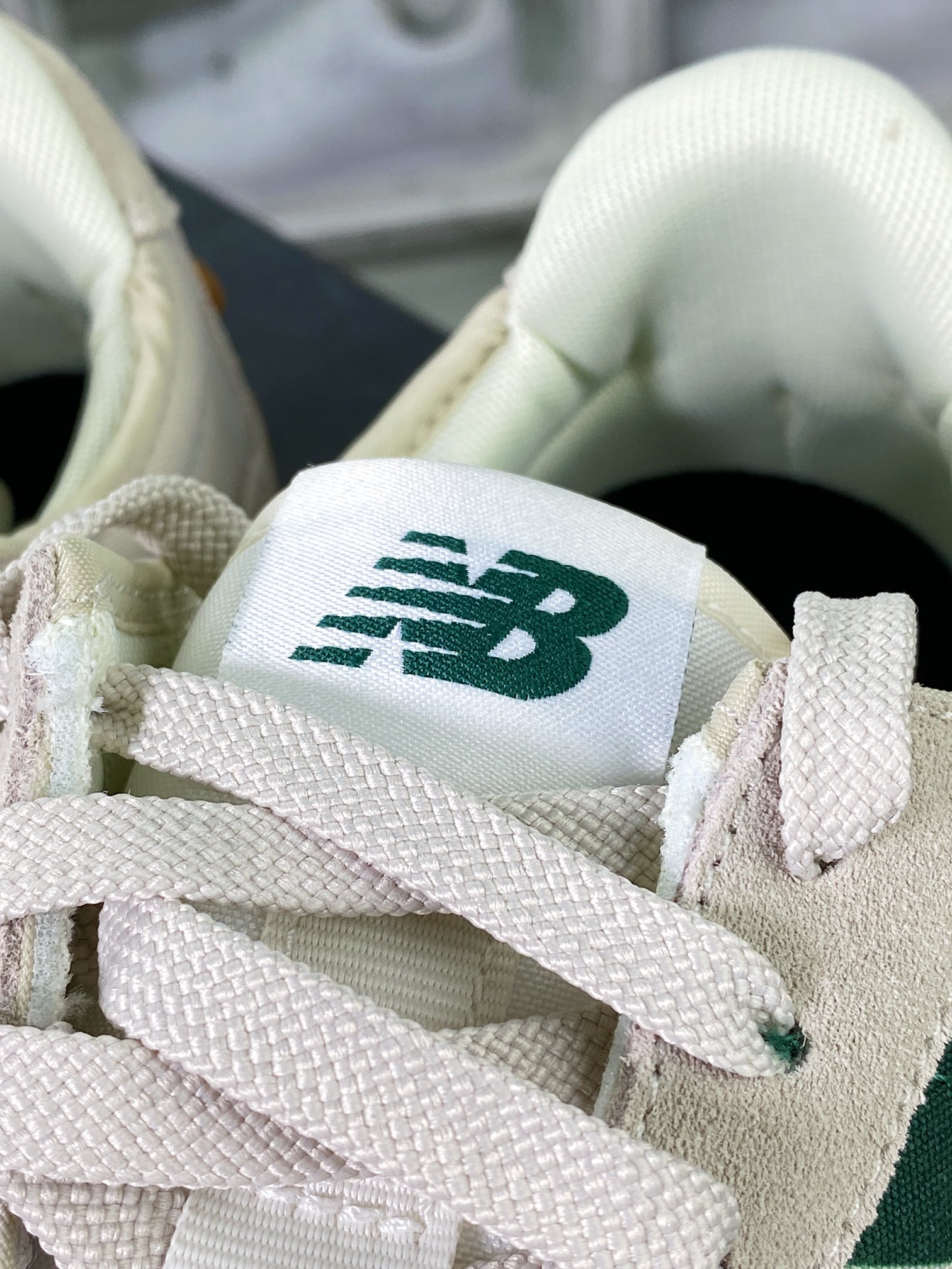 新百伦New Balance MS327系列低帮复古休闲运动慢跑鞋