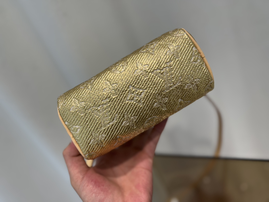 路易威登 Louis Vuitton 经典高奢皮具手袋托特包斜挎包女包 #C2AAFE9B 4