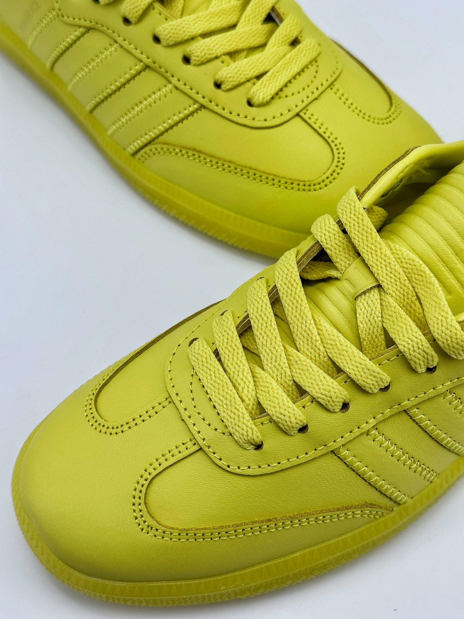 AD Originals Samba x Pharrel Williams Humanrace Fluorescent Yellow IE7292