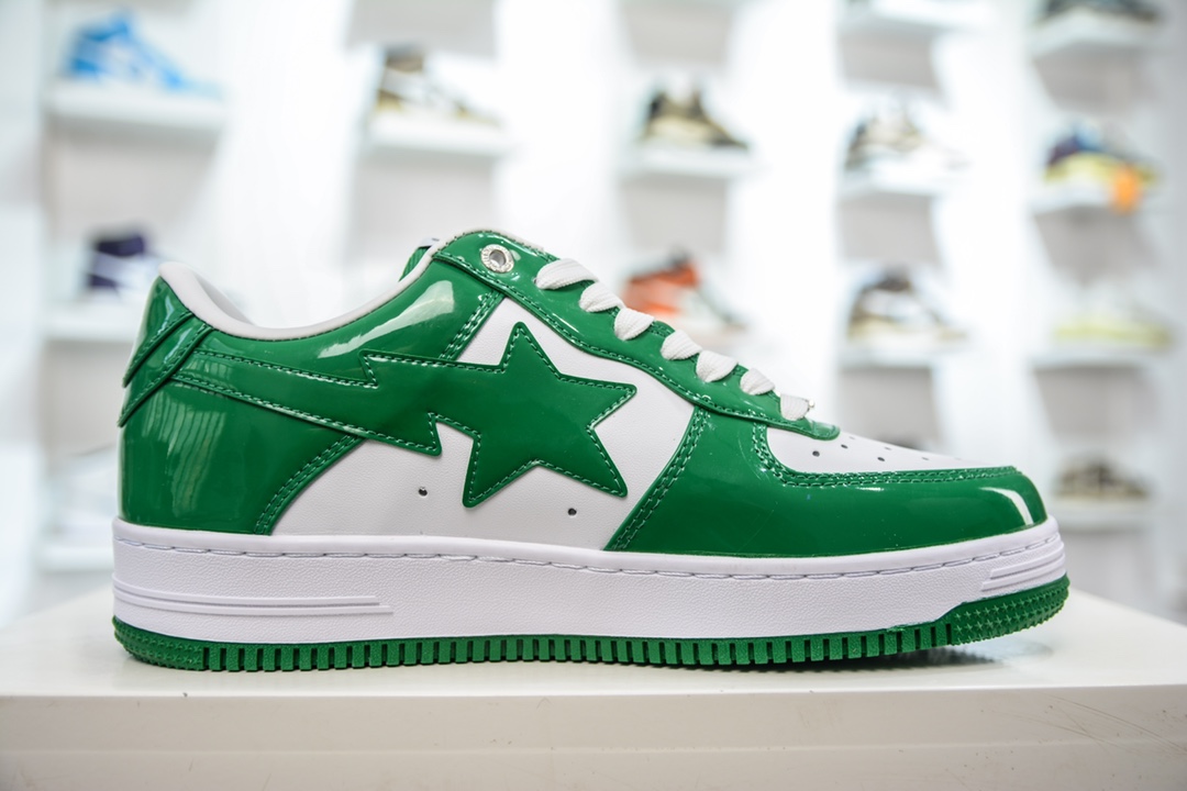 T version of Bape Sta To Low ape head classic patent leather low-top sports casual sneakers