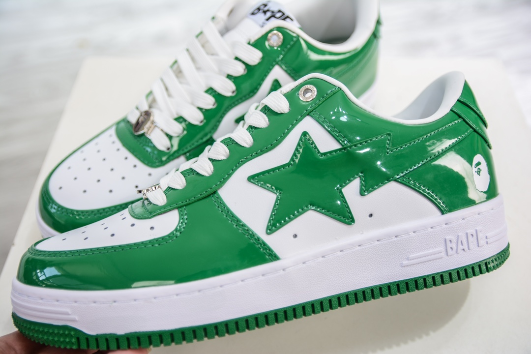 T version of Bape Sta To Low ape head classic patent leather low-top sports casual sneakers