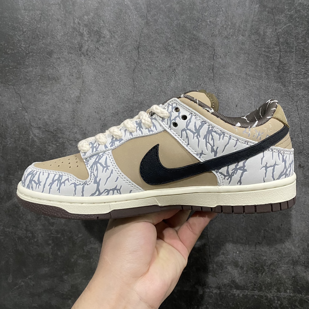 AY version Travis Scott x NK SB Dunk Low TS joint cashew flower white and brown CT5053-001