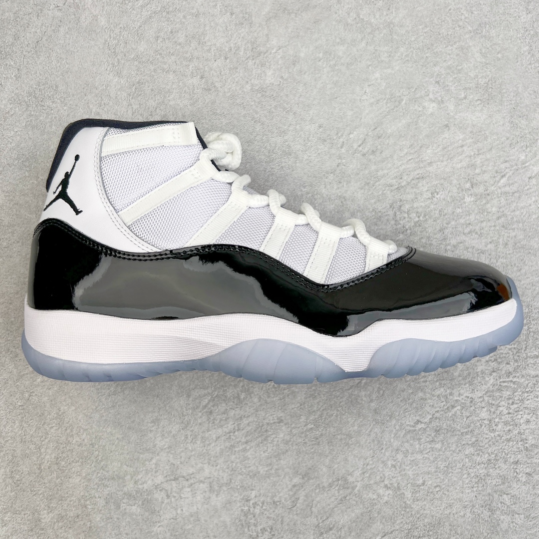 ＃Y3纯原 Air Jordan AJ11 Retro High \\\”Concord\\\” 康扣高帮 货号：378037-100 外贸特供批次 原楦原档案数据开模打造 原厂中底拉帮钢印 原厂漆皮 防冻不开裂 头层皮料 原装鞋撑 水晶大底正确色度色泽 原楦原数据刺绣 原厂车缝走线及对位 毫厘不差 飞人logo采用原数据电脑刺绣 原装正品碳纤维真实碳板 增强抗扭 原内标 原盒标 正确官方原盒 原厂防氧化水晶外底 原厂配套厂全掌solo气垫 独家尺码：40.5 41 42 42.5 43 44 44.5 45 45.5 46 47.5 48.5-选品中心