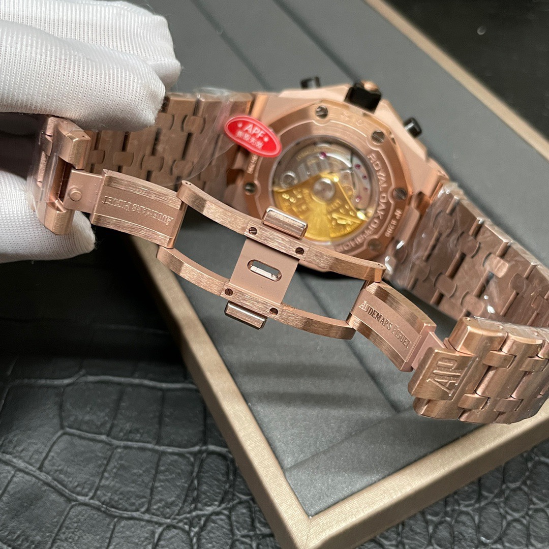 Audemars Piguet 皇家橡树离岸系列26470 飞返计时