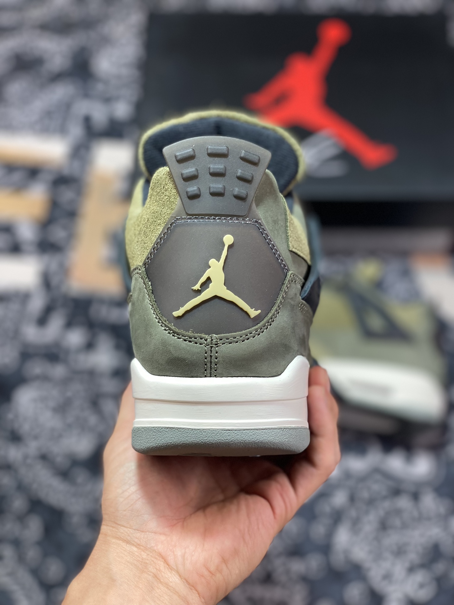 420 Air Jordan 4 Craft ”Olive Canvas“ 麂皮橄榄绿 FB9927-200