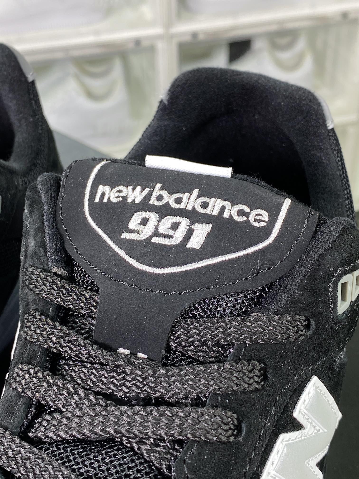 260 新百伦New Balance Made in USA M991系列美产血统跑步鞋“黑白灰银”M991EKS