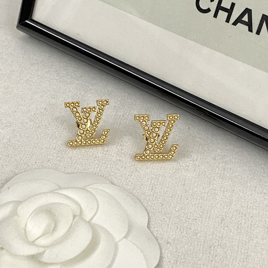 Louis Vuitton Good
 Jewelry Earring Vintage