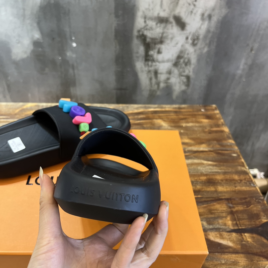 Louis Vuitton LV 2023ss高版本拖鞋 开发真正做到1:1