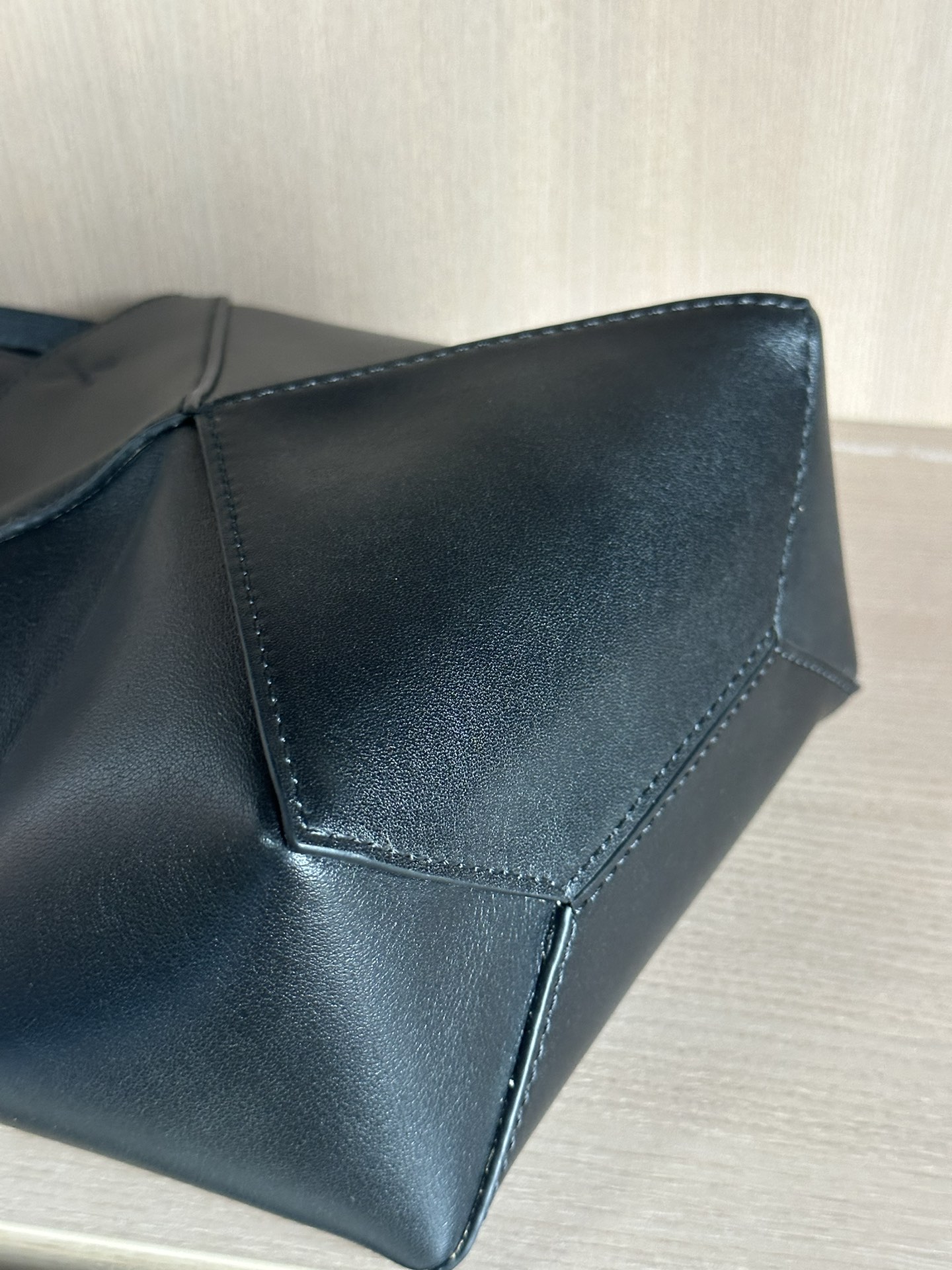 Loewe Puzzle Fold Mini Tote Bag Black Leather Geometric Design 6 i1690961472 8162 5