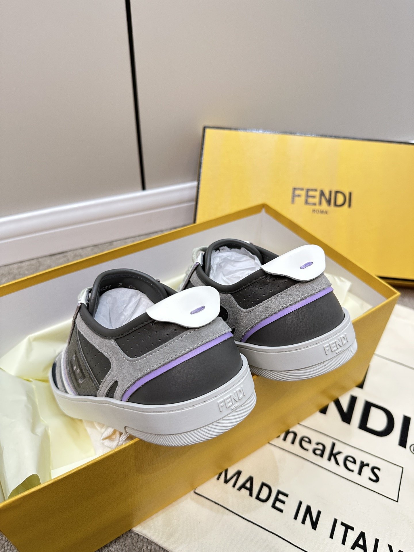 Fendi芬迪2023新款板鞋最新爆