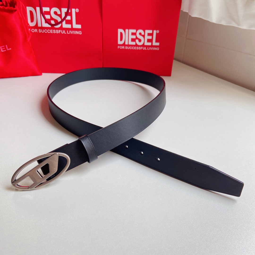 DIESEL23春夏新品OVAL-D