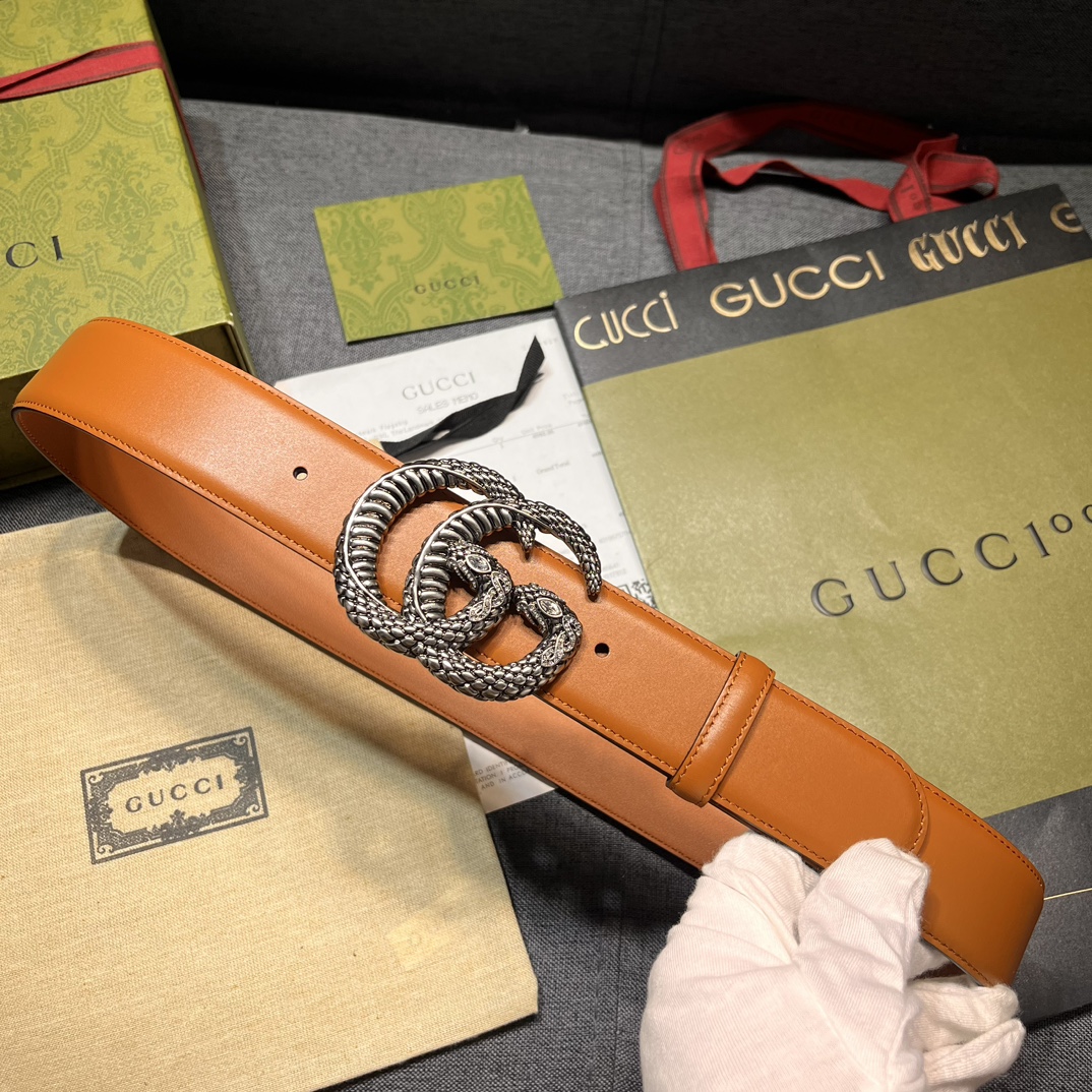   古奇 宽4.0cm  新款 在为Gucci美学风格不断注入新灵感的盎然花园中，各种动物图案不断充盈繁