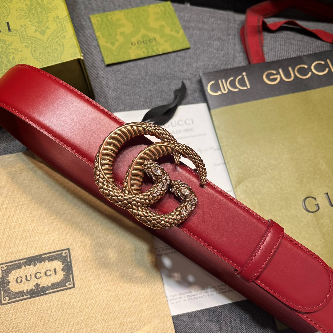   古奇 宽4.0cm  新款 在为Gucci美学风格不断注入新灵感的盎然花园中，各种动物图案不断充盈繁