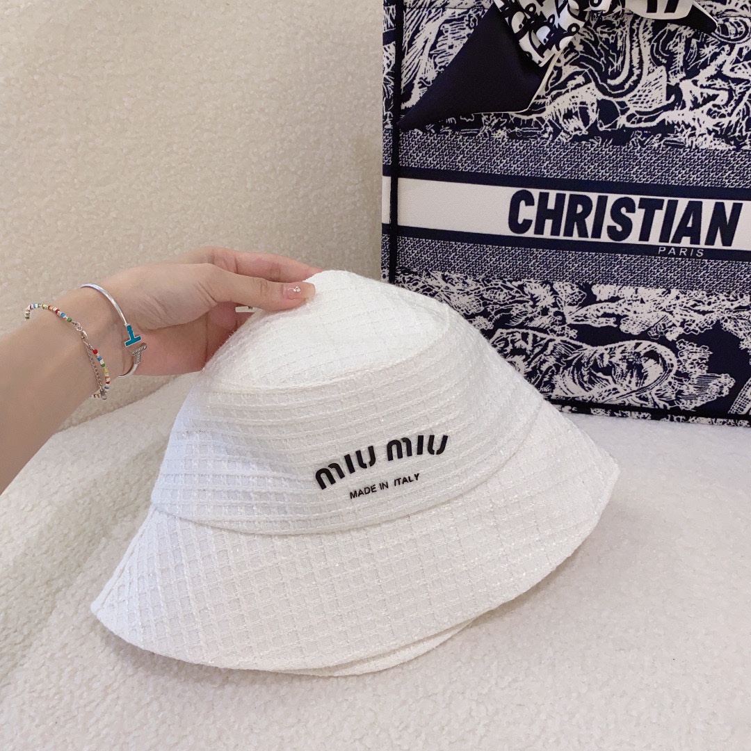 미우미우 모자 81083 Miu Miu Cap